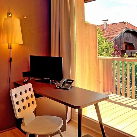 Hotel Gasthof Neumayr Obertrum am See Εξωτερικό φωτογραφία